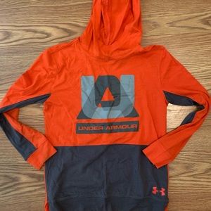 Under Armour pullover
